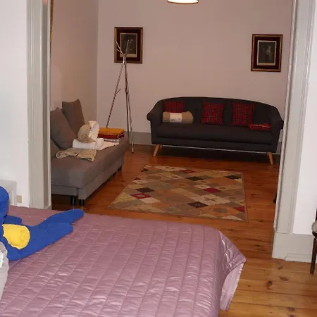 White And Grey Appartement *