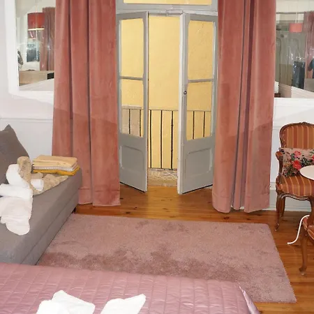 White And Grey Appartement Lisboa